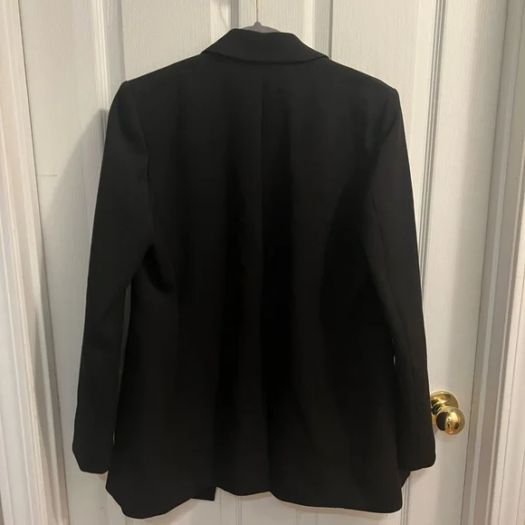BCBG MaxAzria Tailored Suit Jacket - Picture 4 of 6